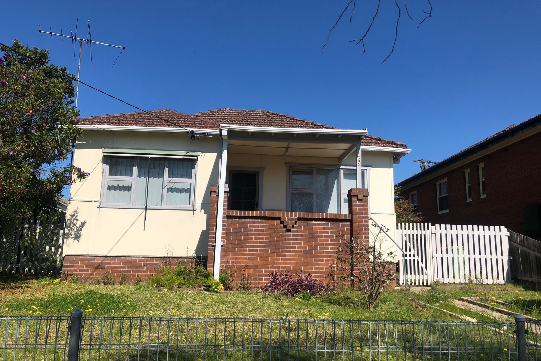 39 Harold Street, Fairfield NSW 2165