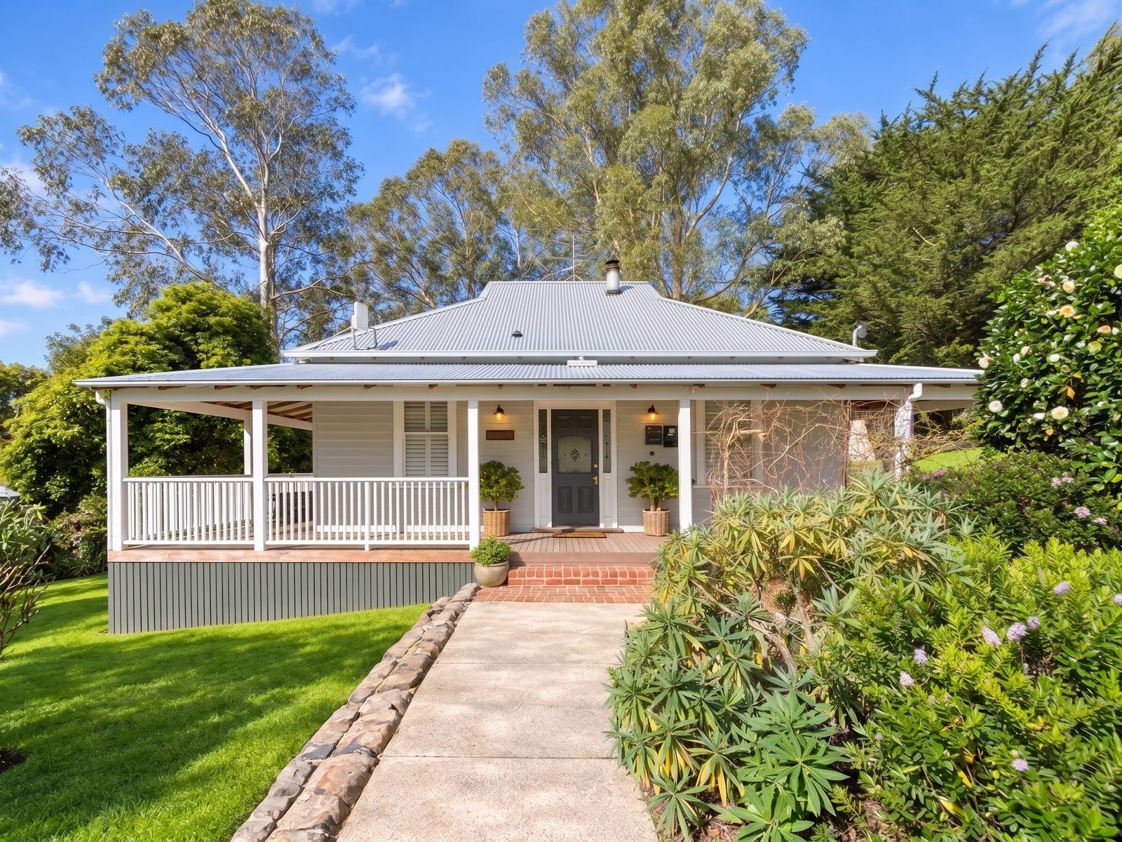 22 Nason Street, Korumburra - Image 1
