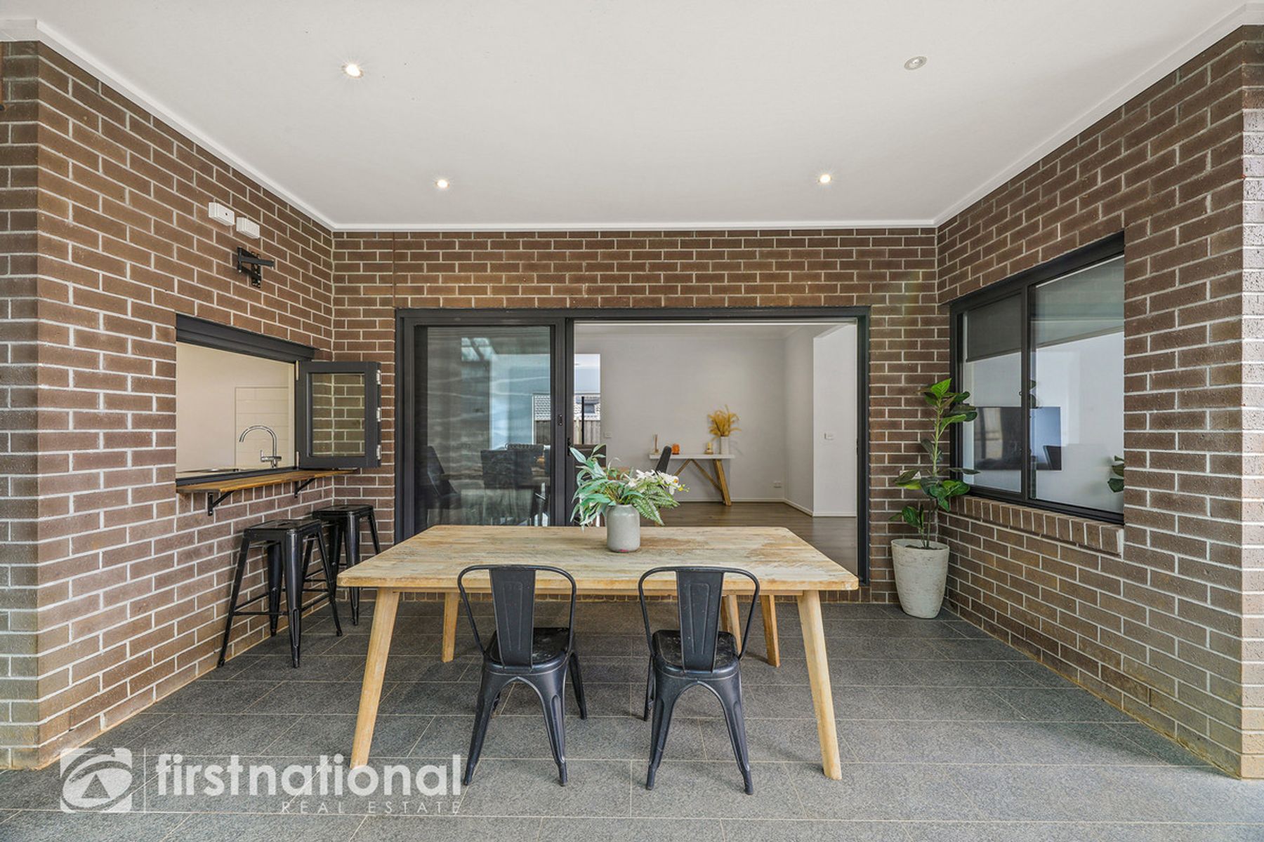 20 Wattleglade Avenue, Warragul, VIC 3820, Warragul - Thumbnail 4