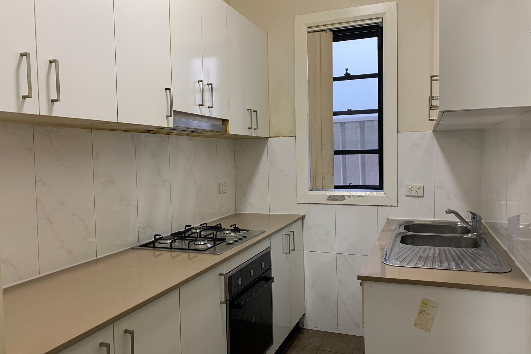 18 The Crescent, Auburn NSW 2144, Auburn - Thumbnail 2