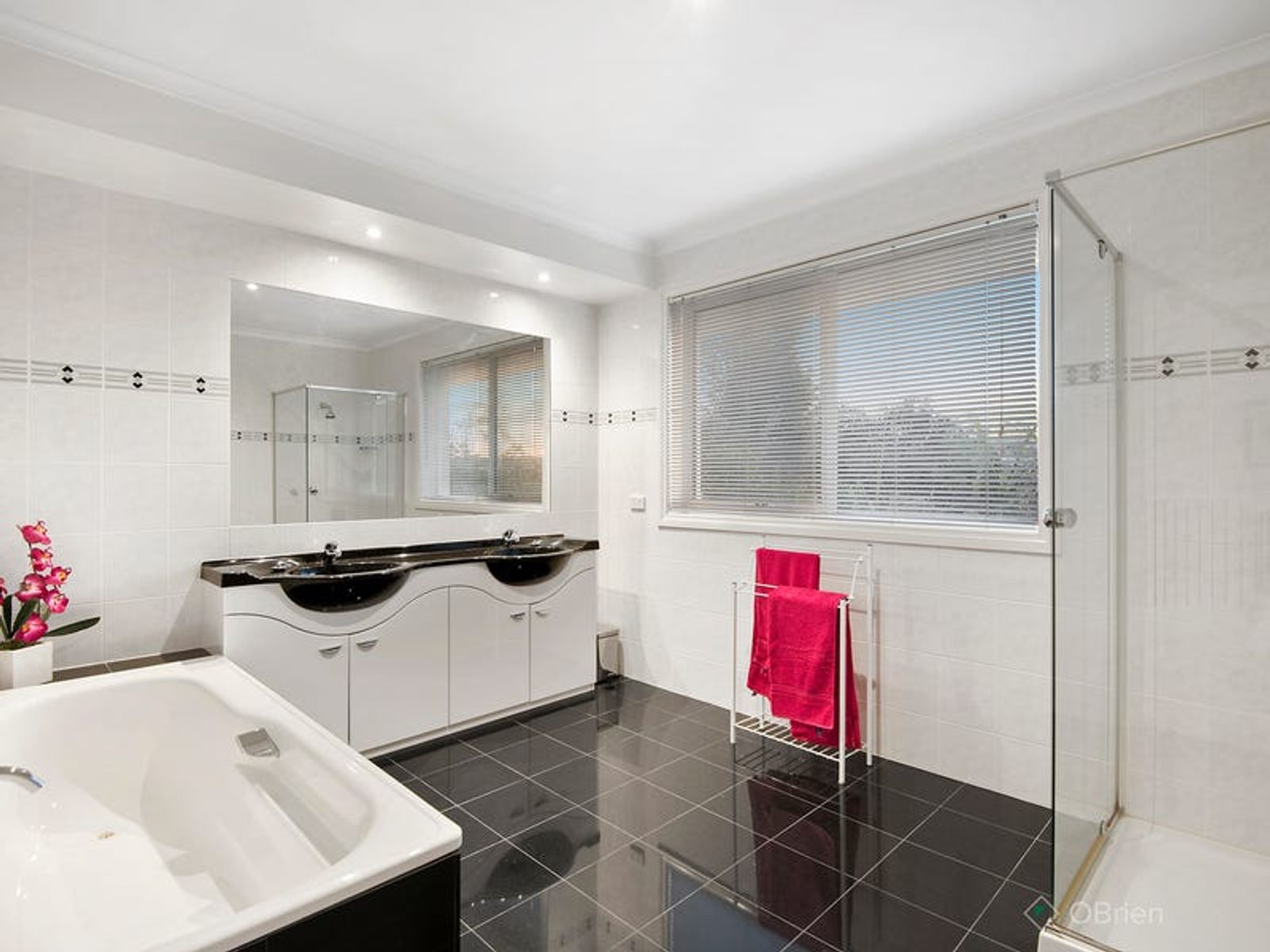 9 Fleming Close, Endeavour Hills, VIC 3802, Endeavour Hills - Thumbnail 7