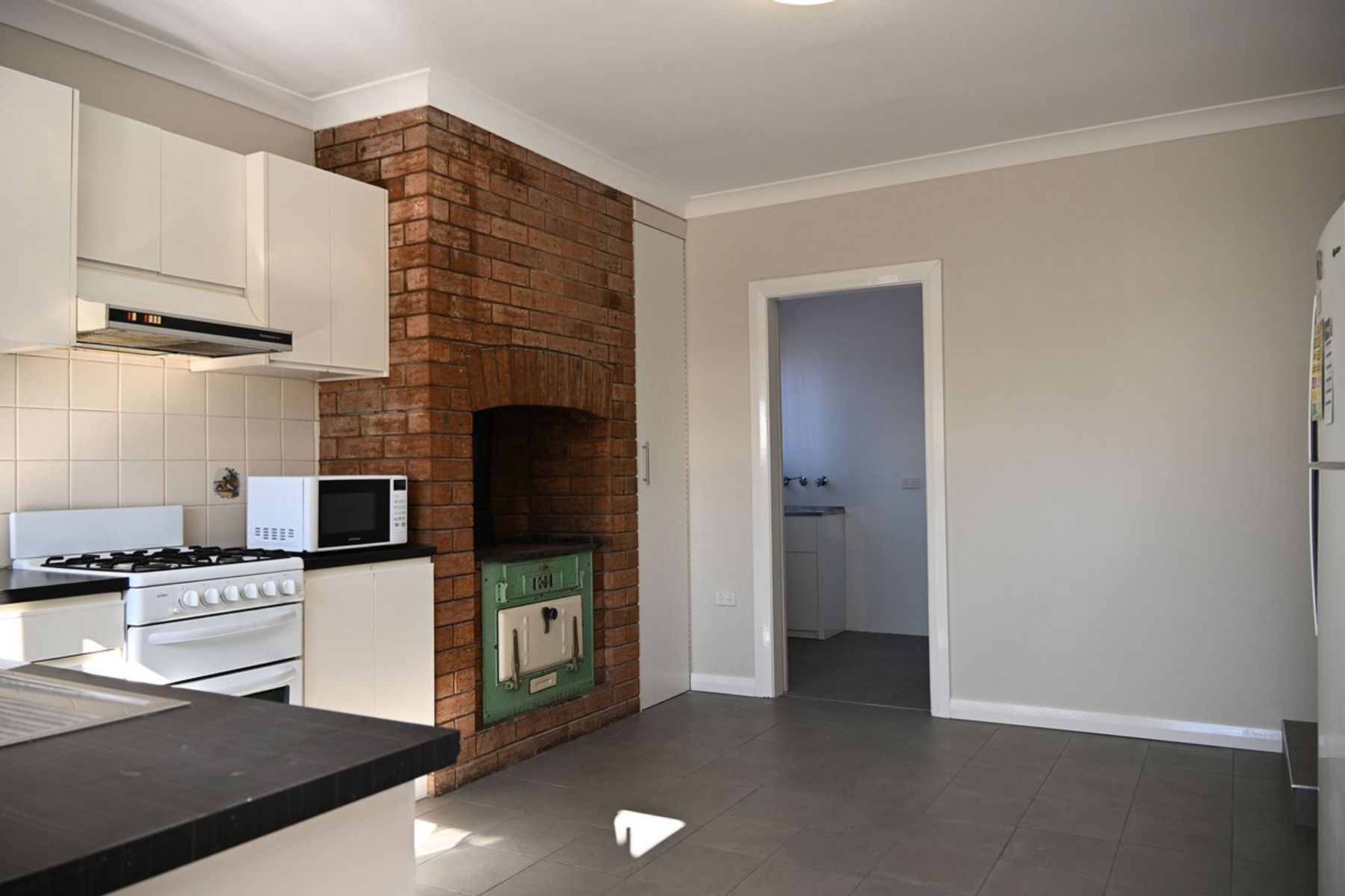 33 Bond Street, Port Augusta West SA 5700, Port Augusta West - Thumbnail 6