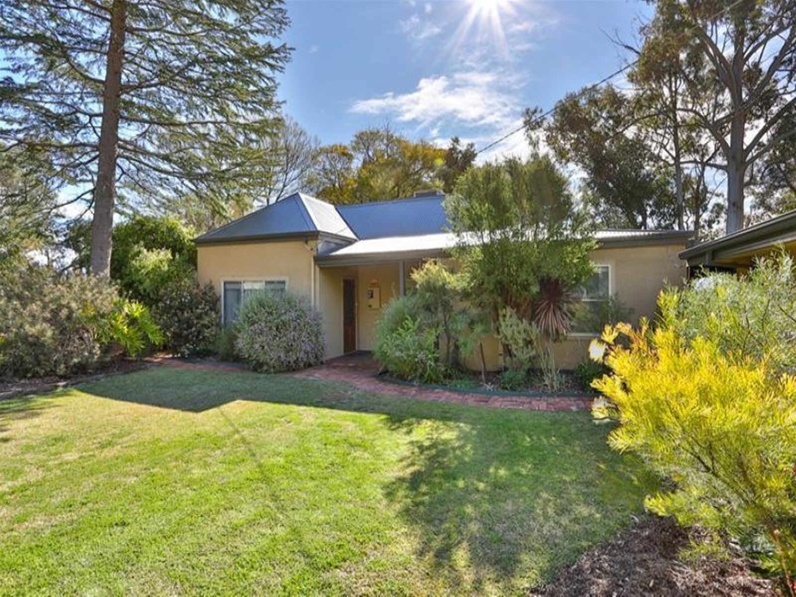 253 Karadoc Avenue, Nichols Point - Image 1