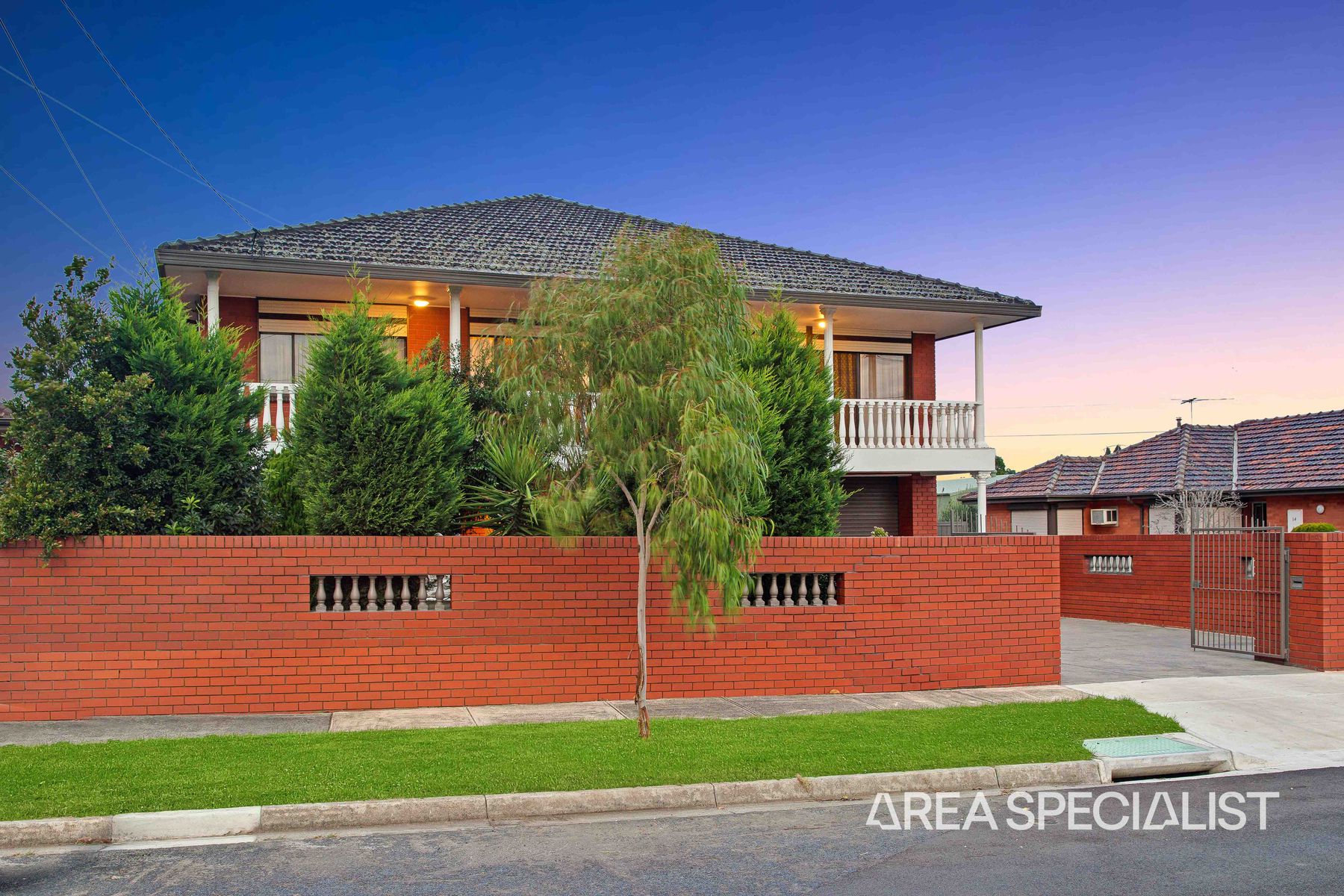 16 Lawley Street, Reservoir, Reservoir - Thumbnail 2