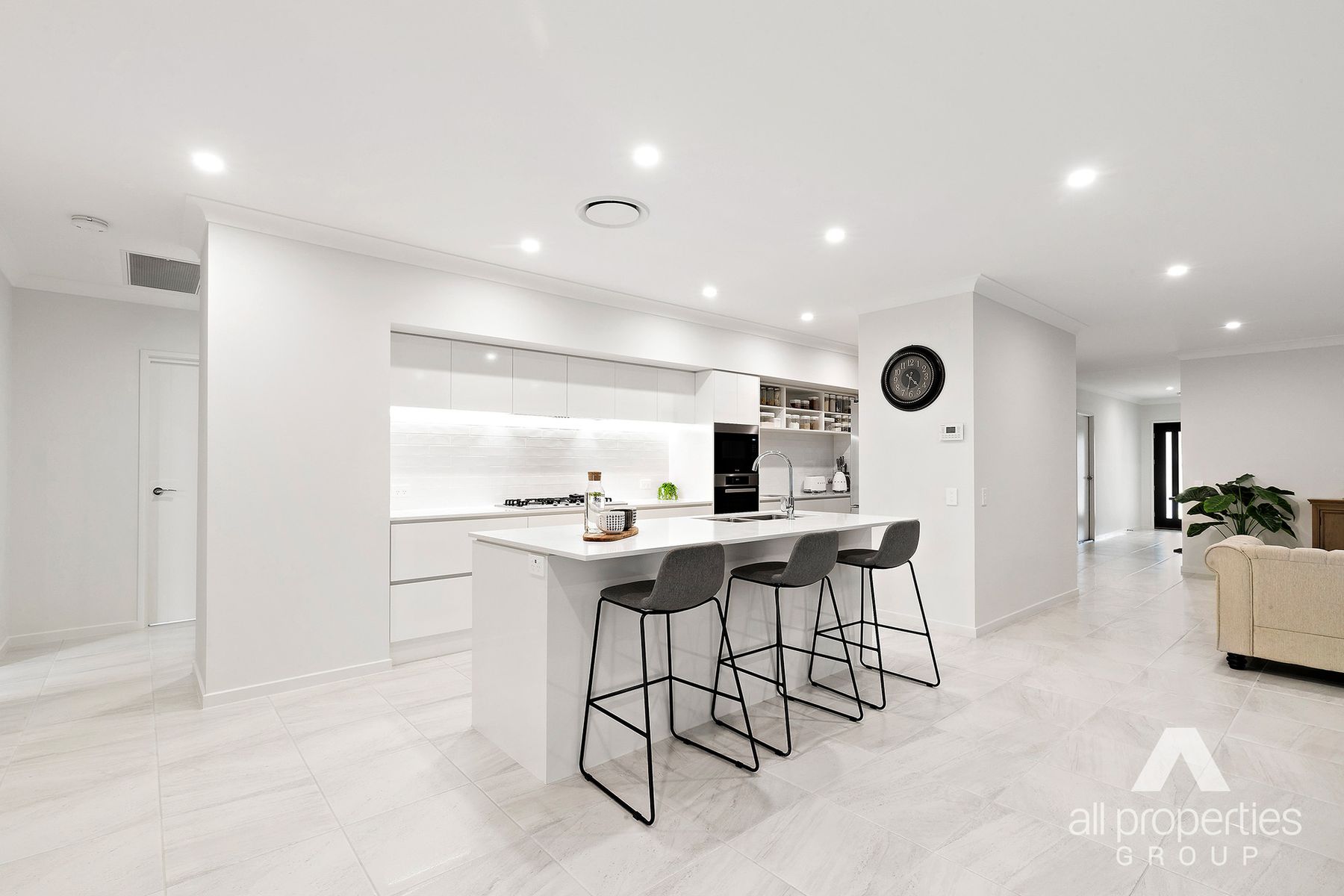 8 Hedge Lane, Greenbank QLD 4124, Greenbank - Thumbnail 4