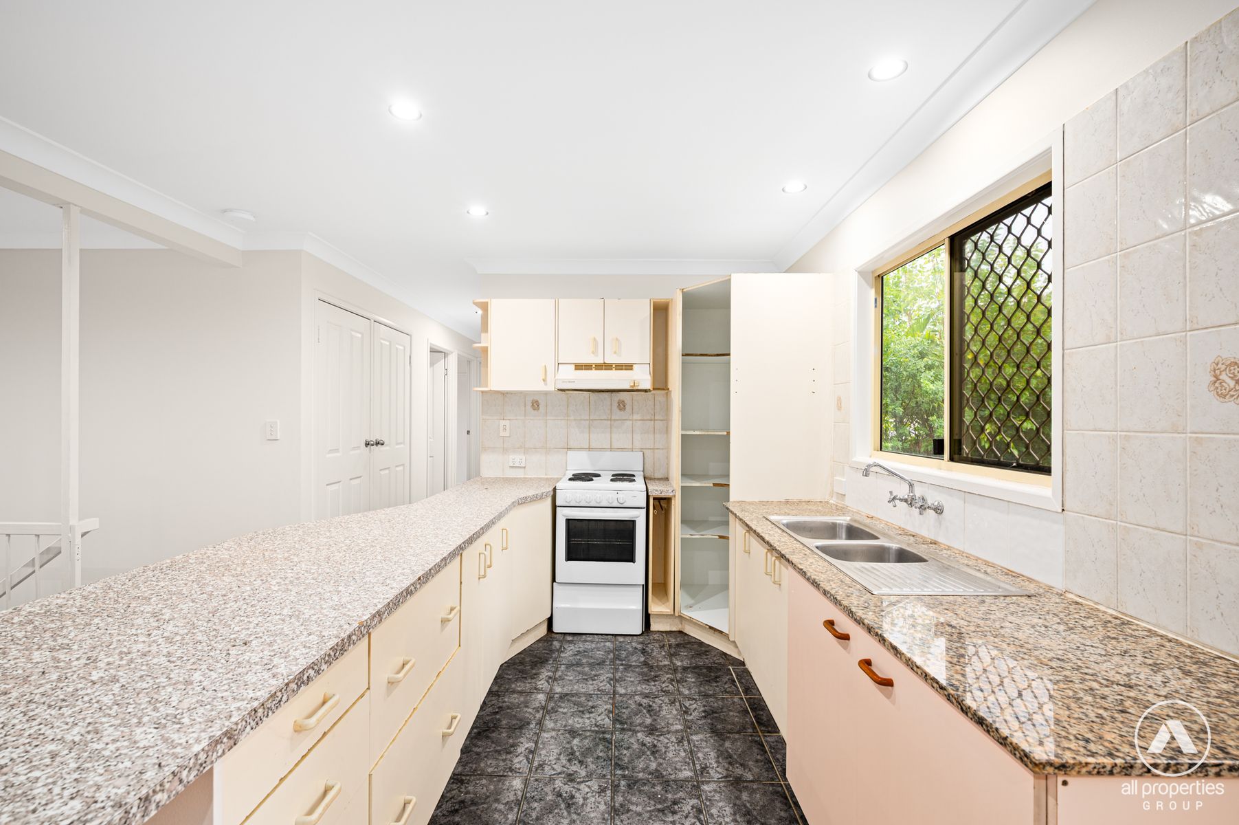 12 Oregon Street, Marsden QLD 4132, Marsden - Thumbnail 5