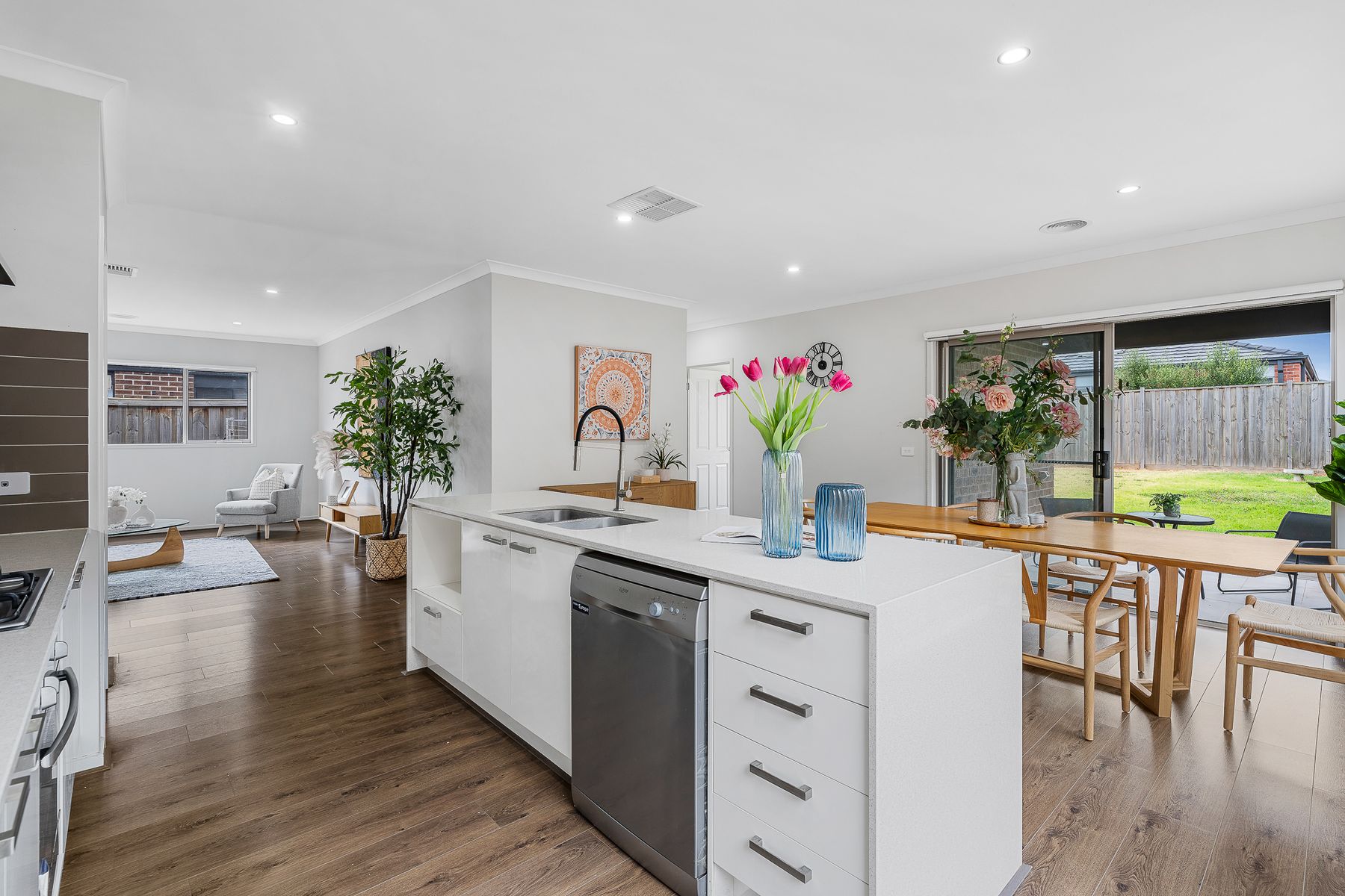13 Wicker Street, Werribee, Werribee - Thumbnail 4