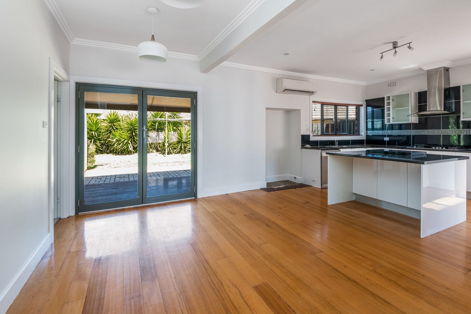 89 Lockwood Road, Kangaroo Flat VIC 3555, Kangaroo Flat - Thumbnail 3