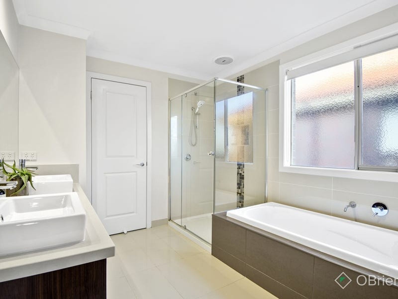 12 Telford Drive, Berwick, VIC 3806, Berwick - Thumbnail 8