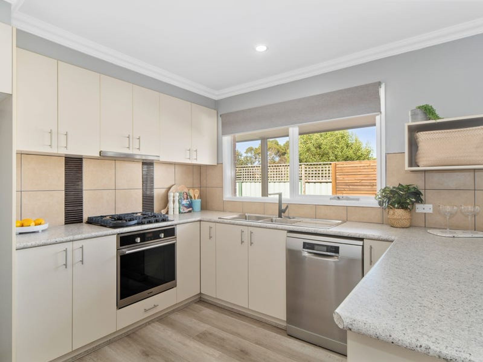 11 Clairmont Close, Somerville, VIC 3912, Somerville - Thumbnail 7