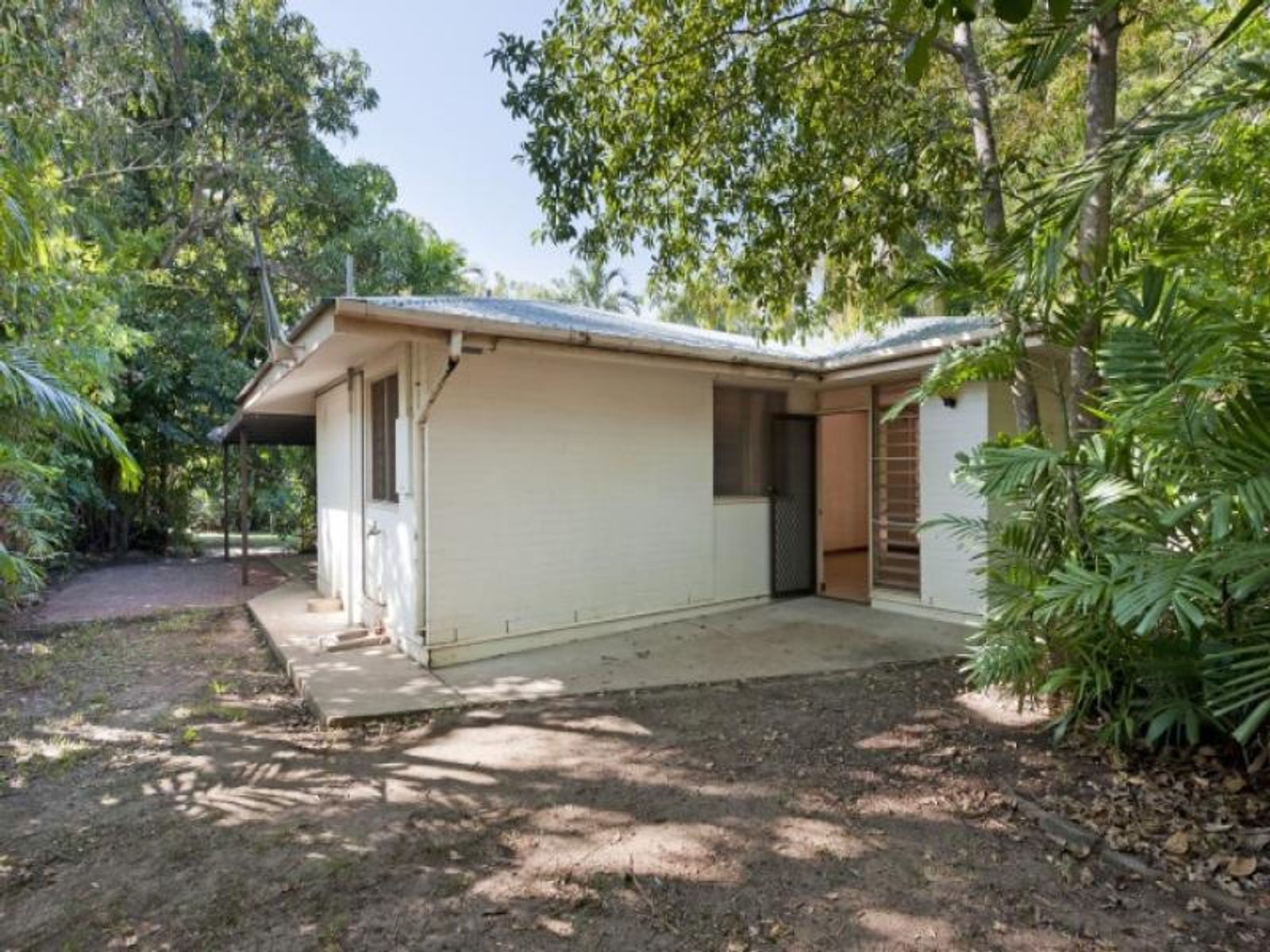 8 Graham Street, Stuart Park NT 0820, Stuart Park - Thumbnail 2