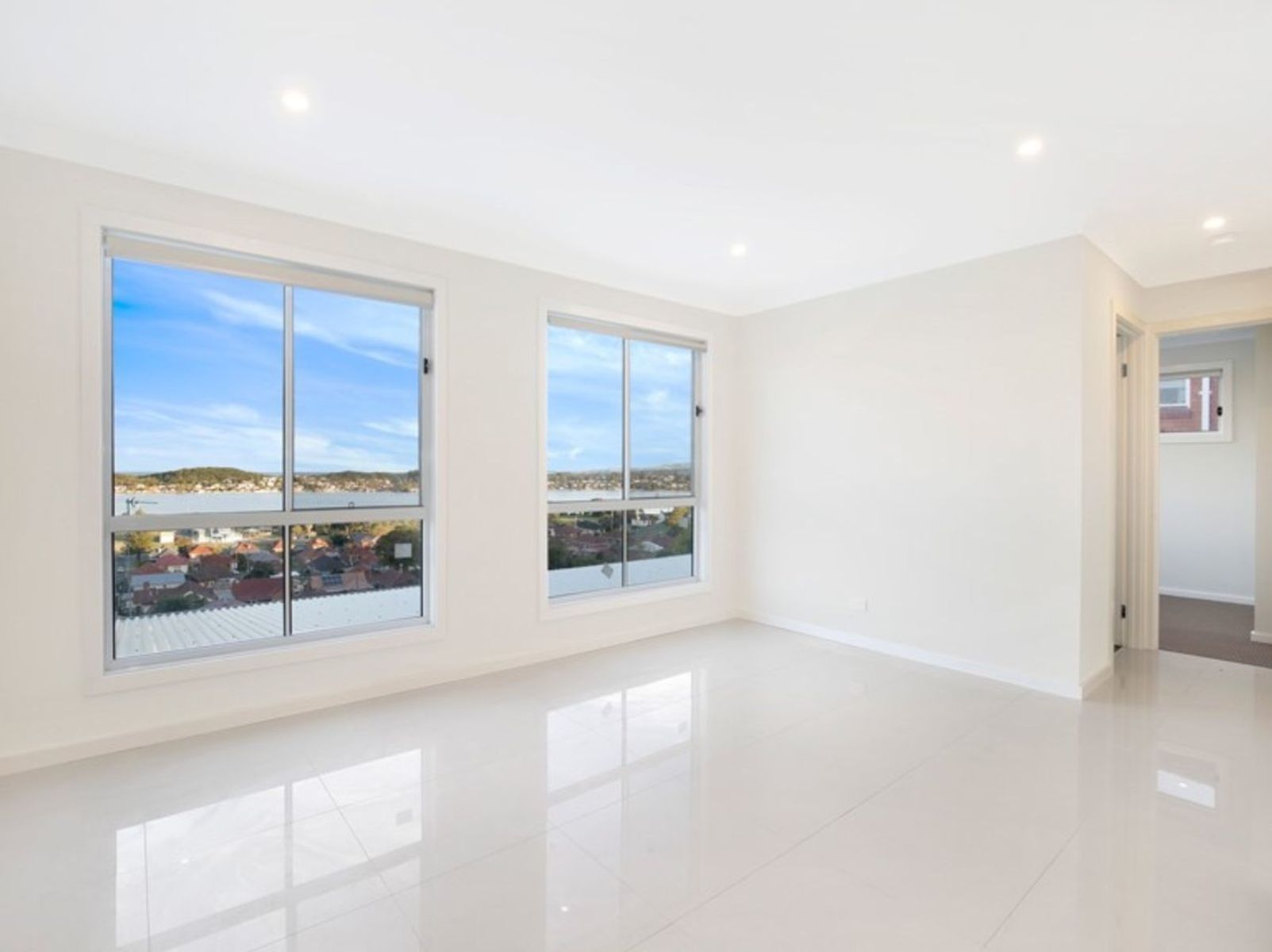 1/3 Vermont Road, Warrawong NSW 2502, Warrawong - Thumbnail 2