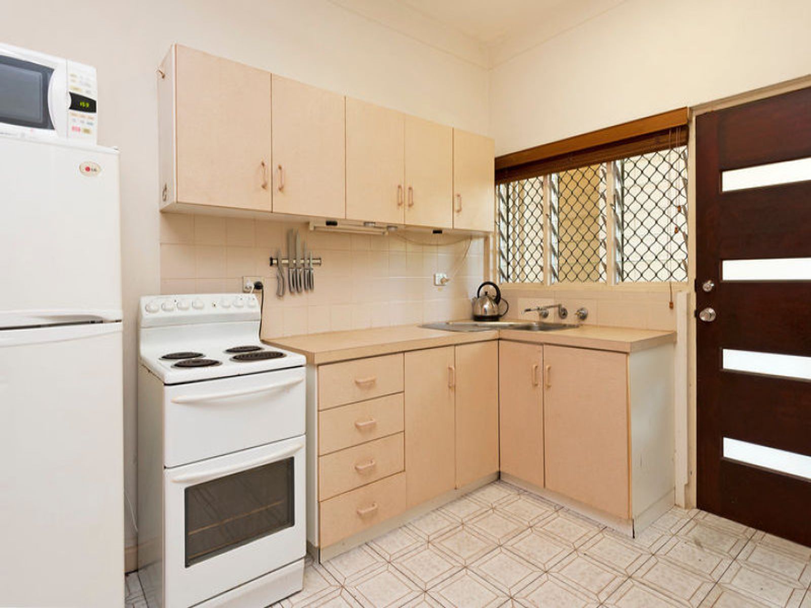 2/17 Bayview Street, Fannie Bay NT 0820, Fannie Bay - Thumbnail 3