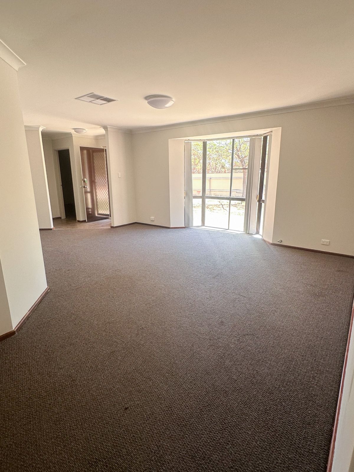 129 Lyall Street, Lamington WA 6430, Lamington - Thumbnail 5