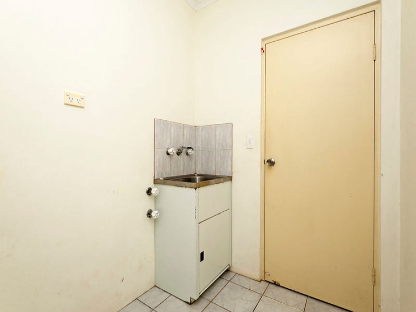 75 Sibbald Crescent, Woodroffe NT 0830, Woodroffe - Thumbnail 3