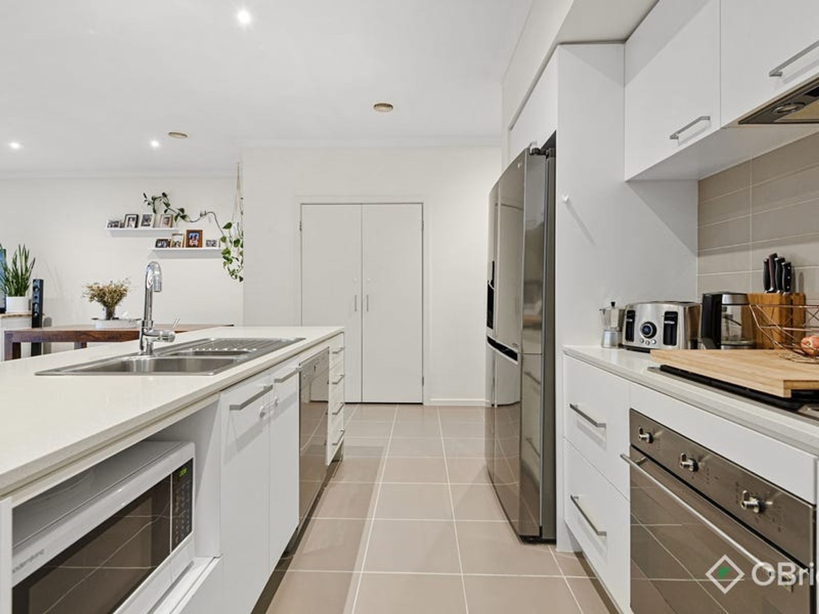 49 Barrier Reef Circuit, Endeavour Hills, VIC 3802, Endeavour Hills - Thumbnail 5