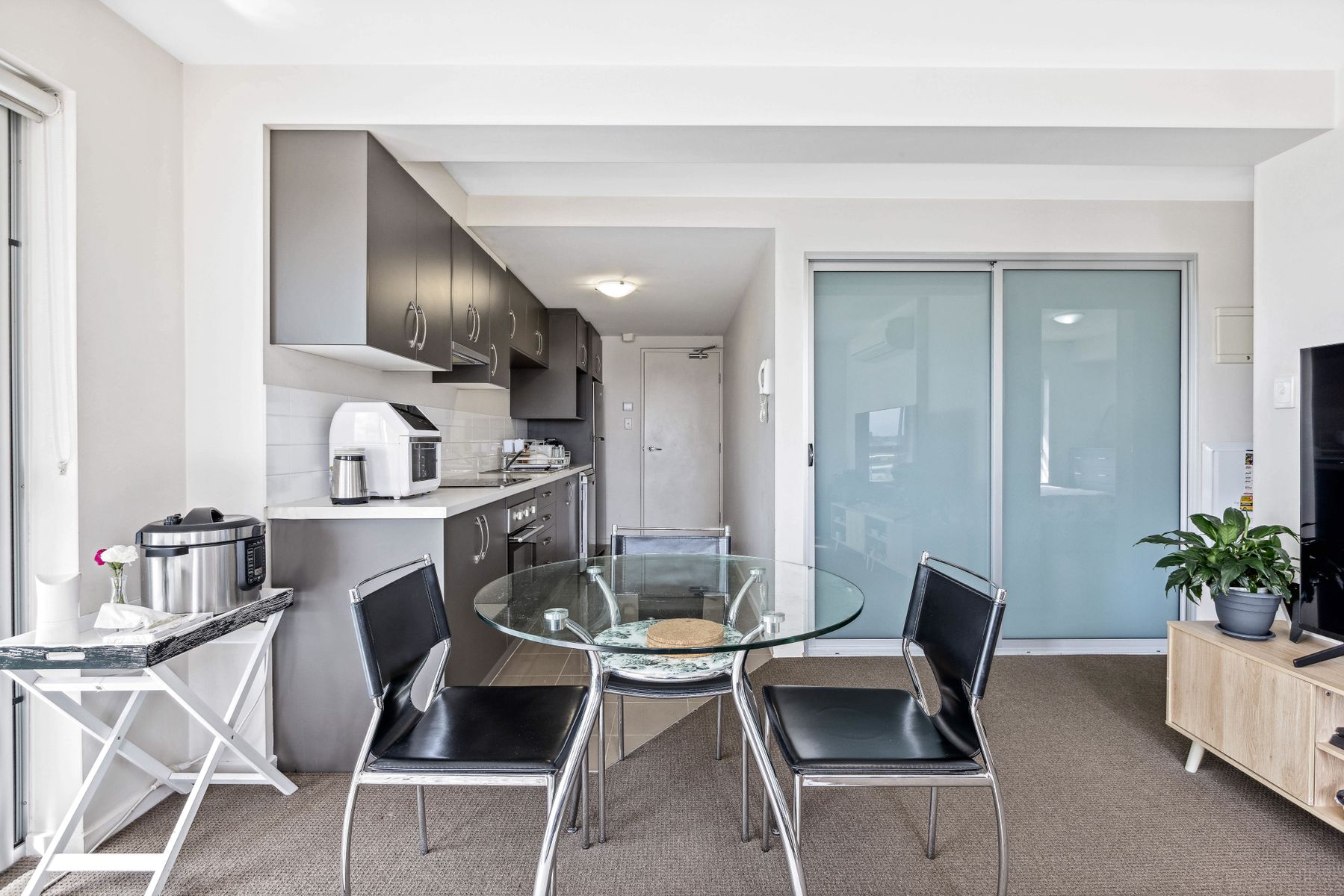 20/44, Mawson Lakes - Thumbnail 4