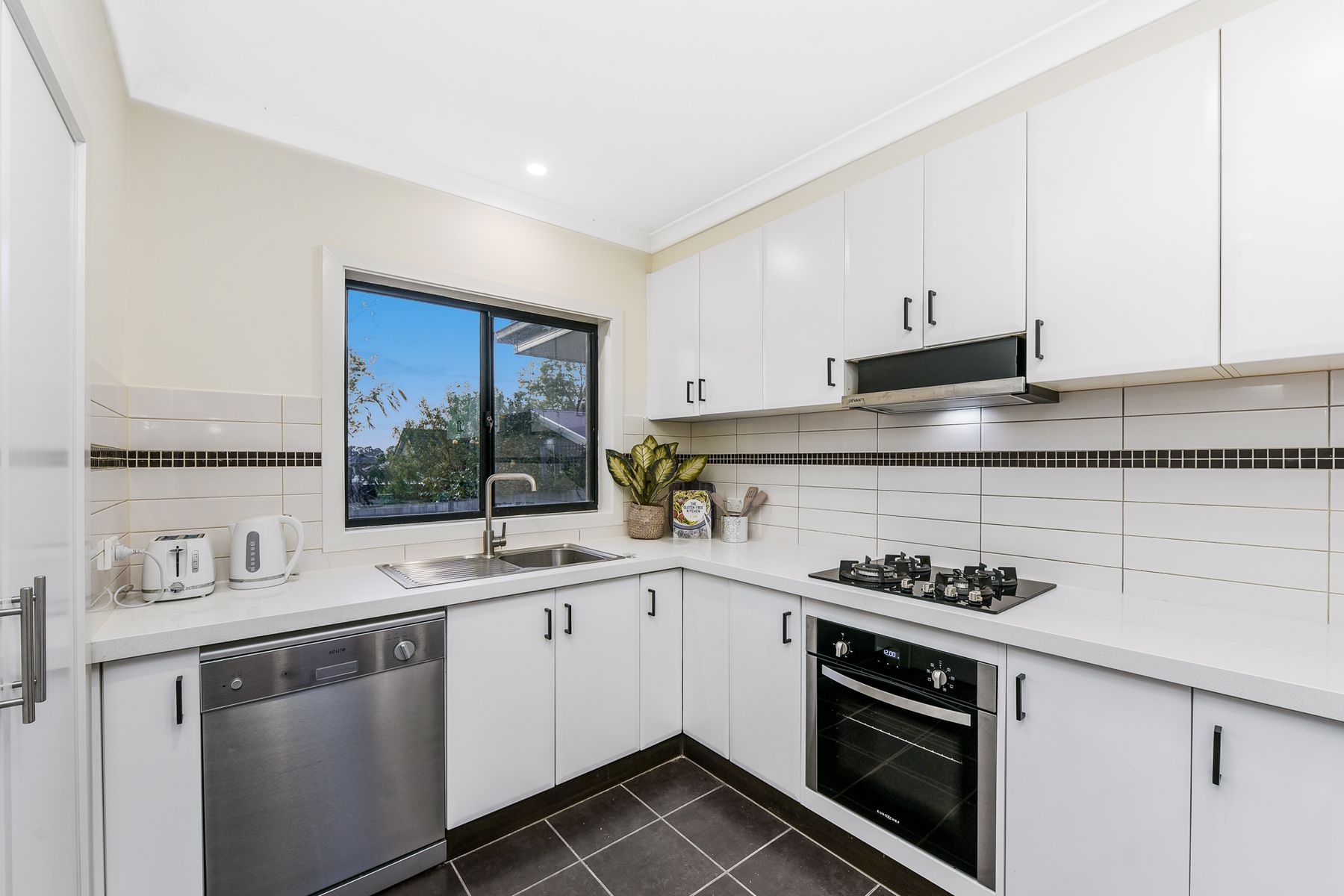 2/2 Gell Court, Noble Park, VIC 3174, Noble Park - Thumbnail 6