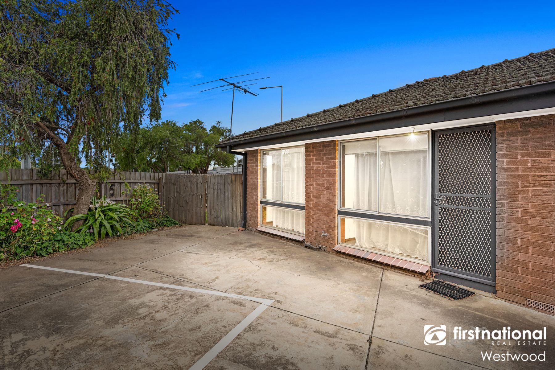 5/1-3 Kelly Street, Werribee VIC 3030