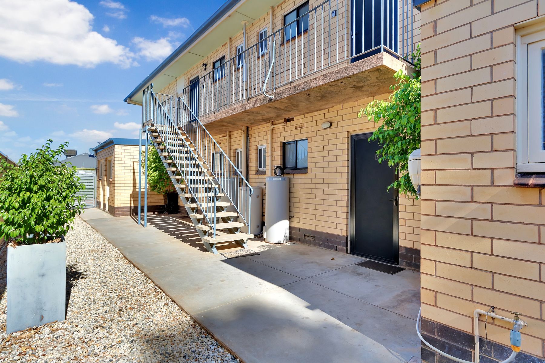 287 Gossan Street, Broken Hill NSW 2880, Broken Hill - Thumbnail 2