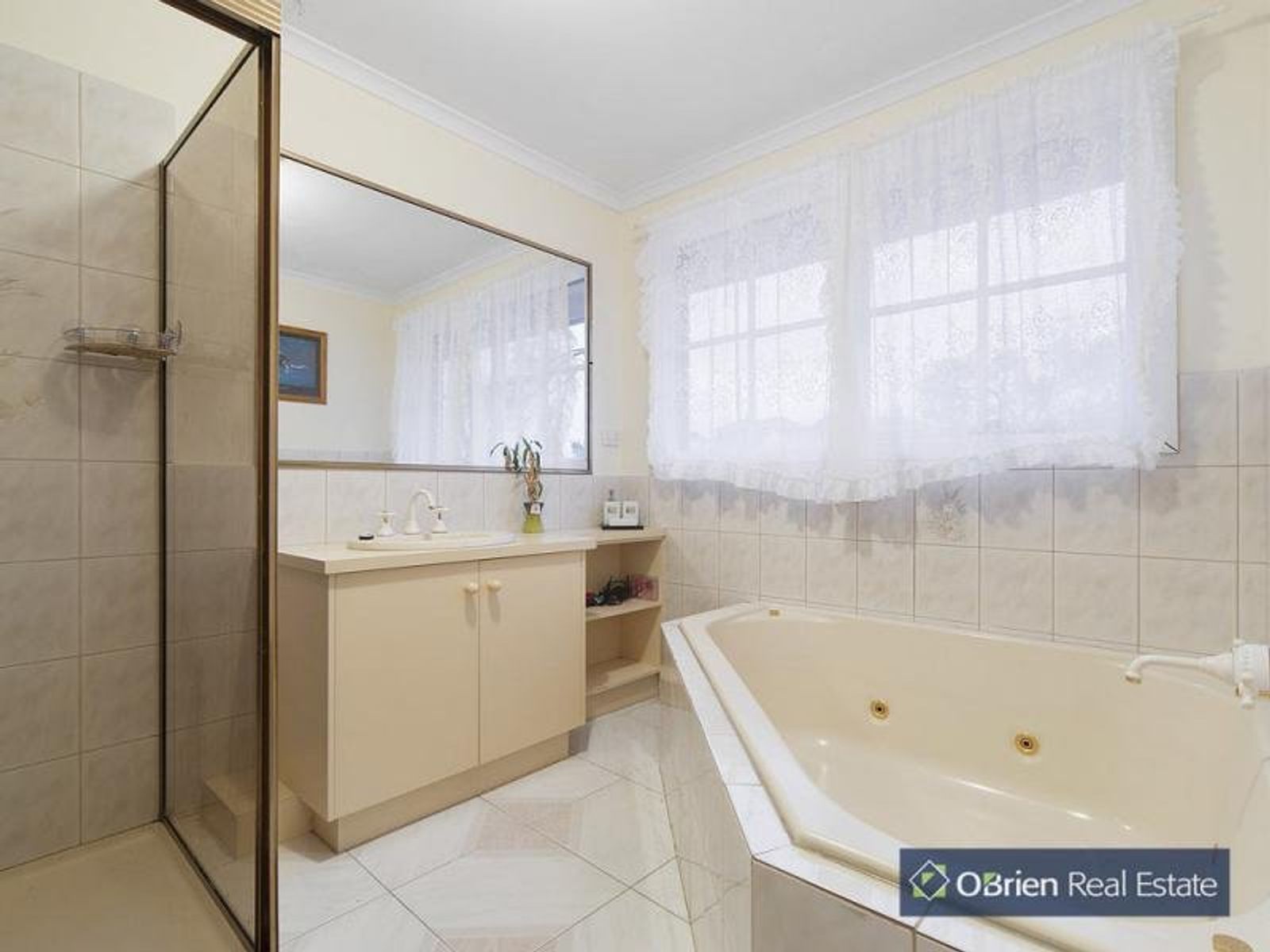 8 Bedwell Court, Endeavour Hills, VIC 3802, Endeavour Hills - Thumbnail 6