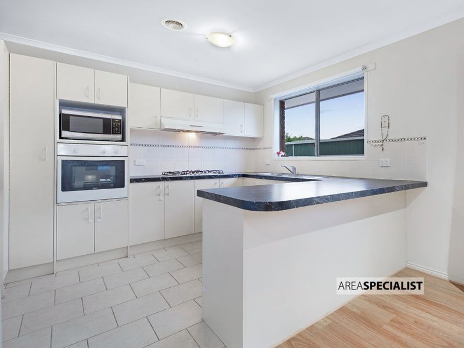 8 Chatham Close, Cranbourne East, VIC 3977, Cranbourne East - Thumbnail 7