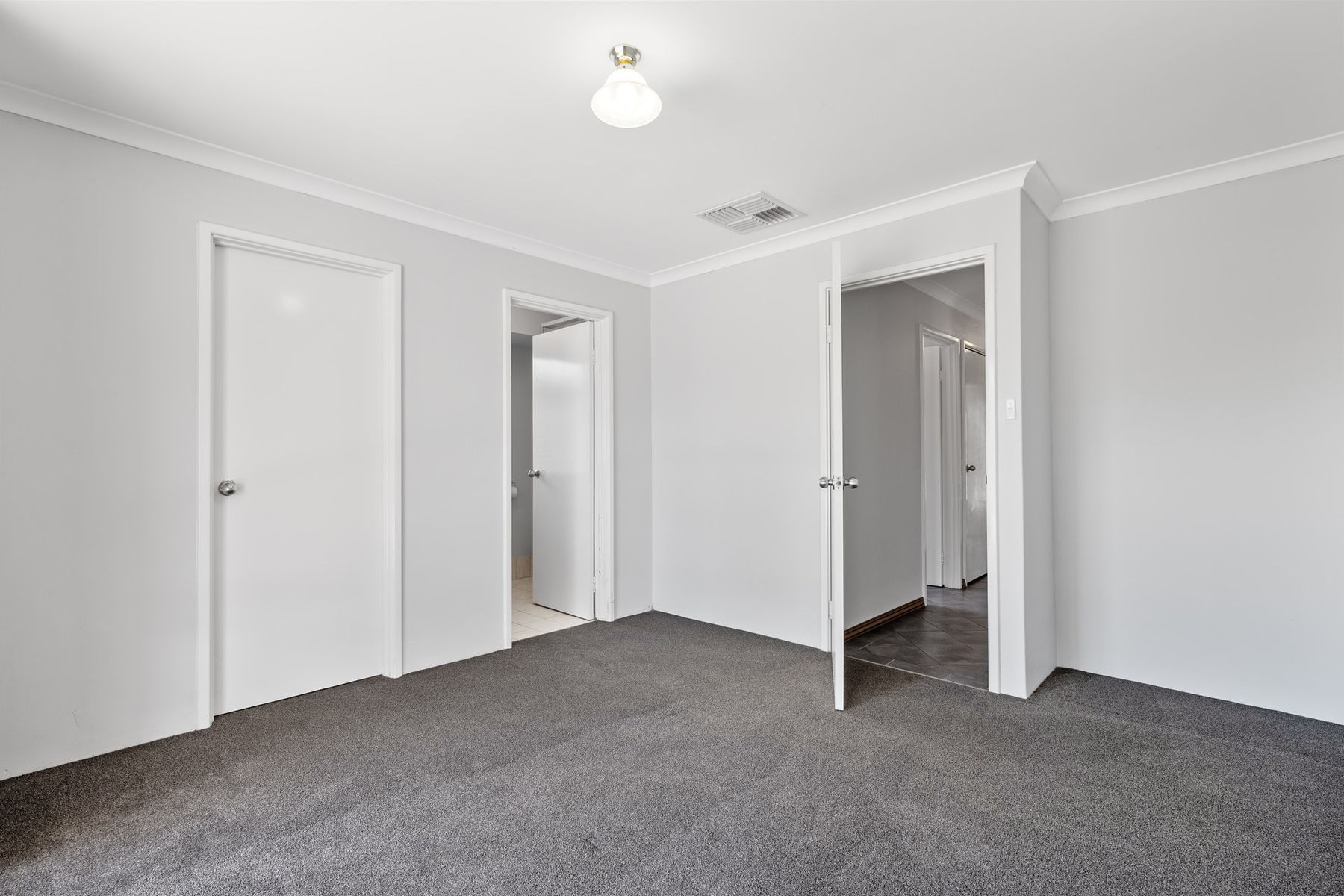 24 Kingfisher Loop, High Wycombe WA 6057, High Wycombe - Thumbnail 8