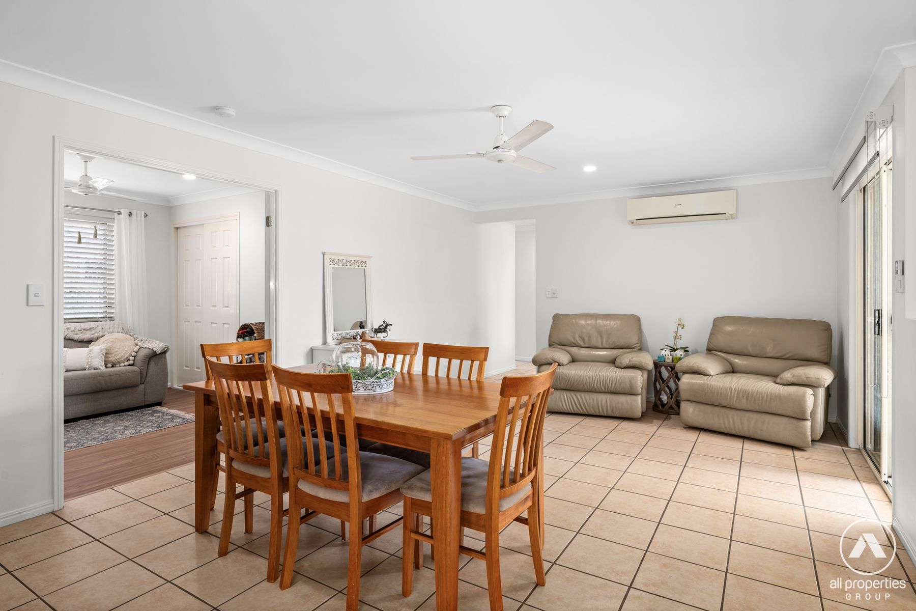 57 Carolina Parade, Forest Lake QLD 4078, Forest Lake - Thumbnail 3