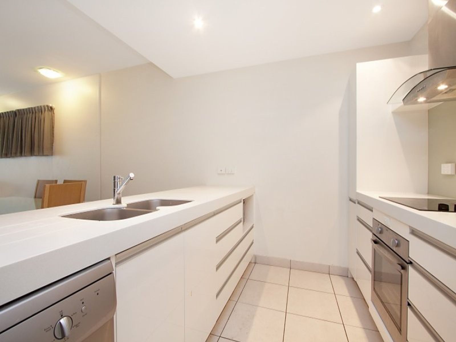 606/24 Litchfield Street, Darwin City NT 0800, Darwin City - Thumbnail 3