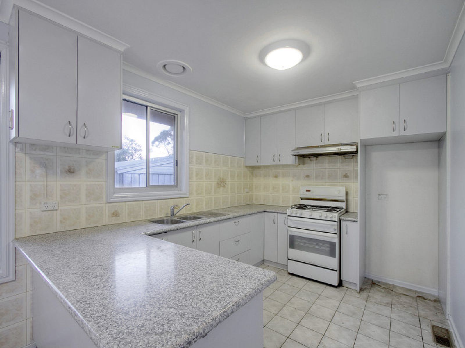 4 Barlow Street, Keysborough, VIC 3173, Keysborough - Thumbnail 2