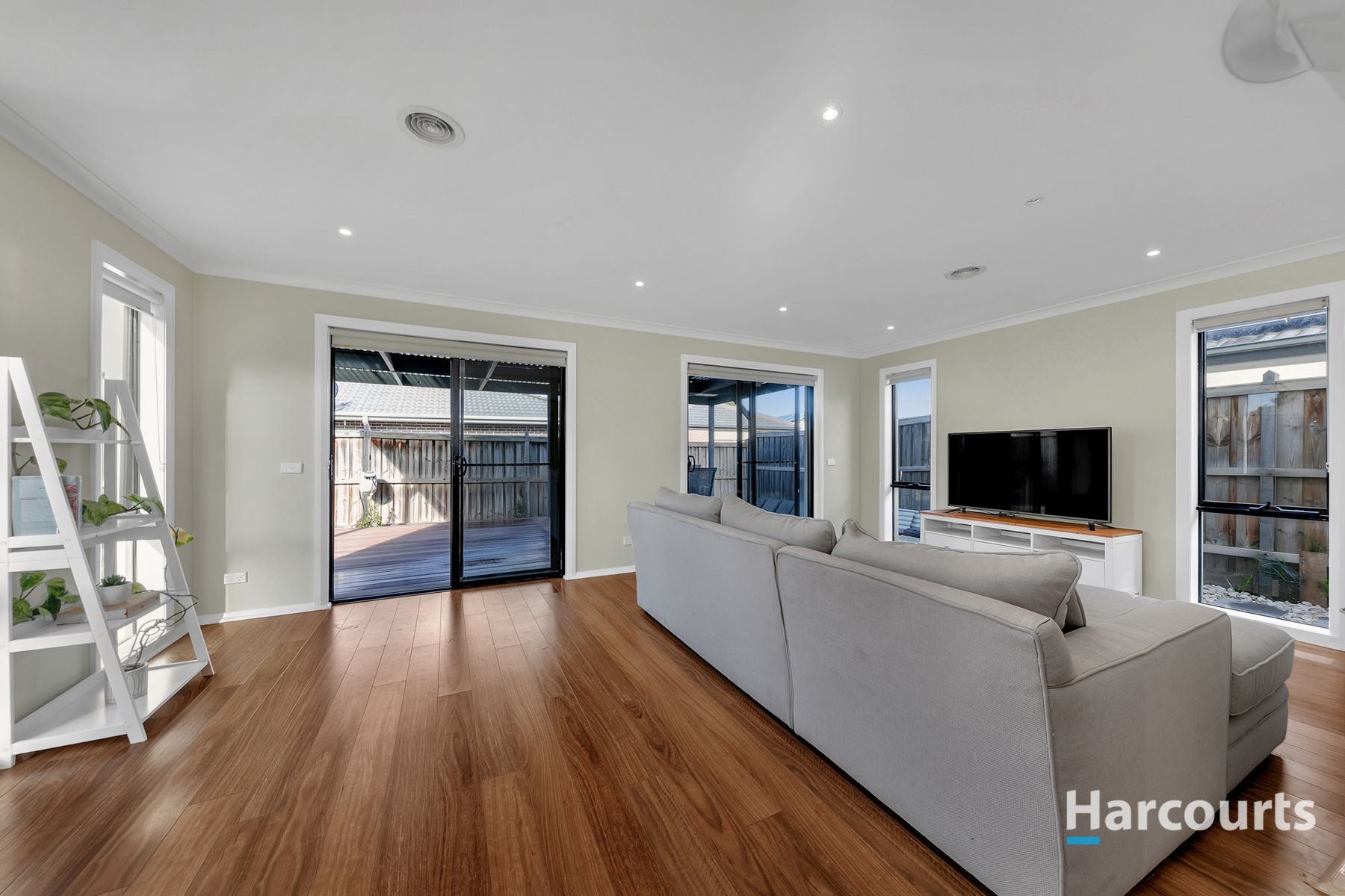 16 Belleville Close, Burnside Heights, VIC 3023, Burnside Heights - Thumbnail 7