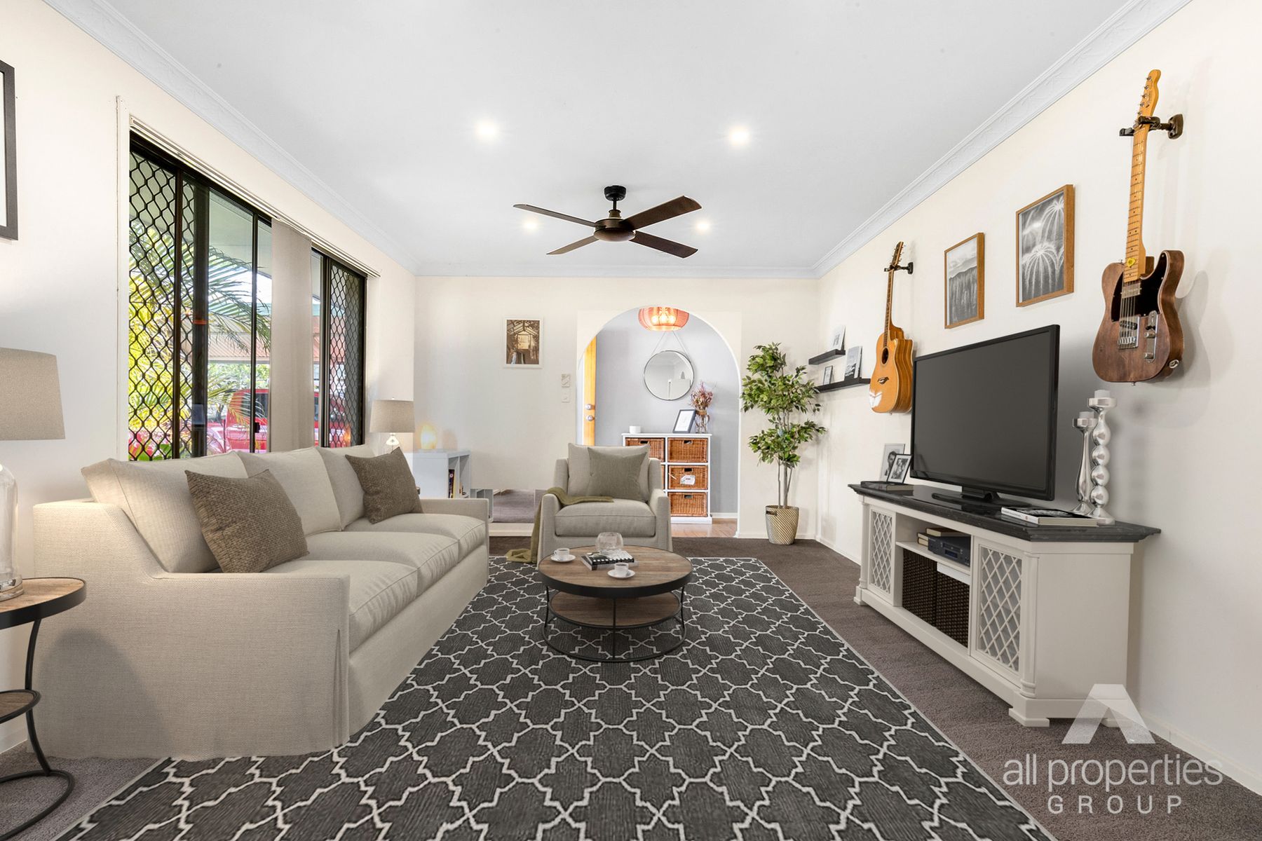23 Whitcomb Street, Hillcrest, QLD 4118
