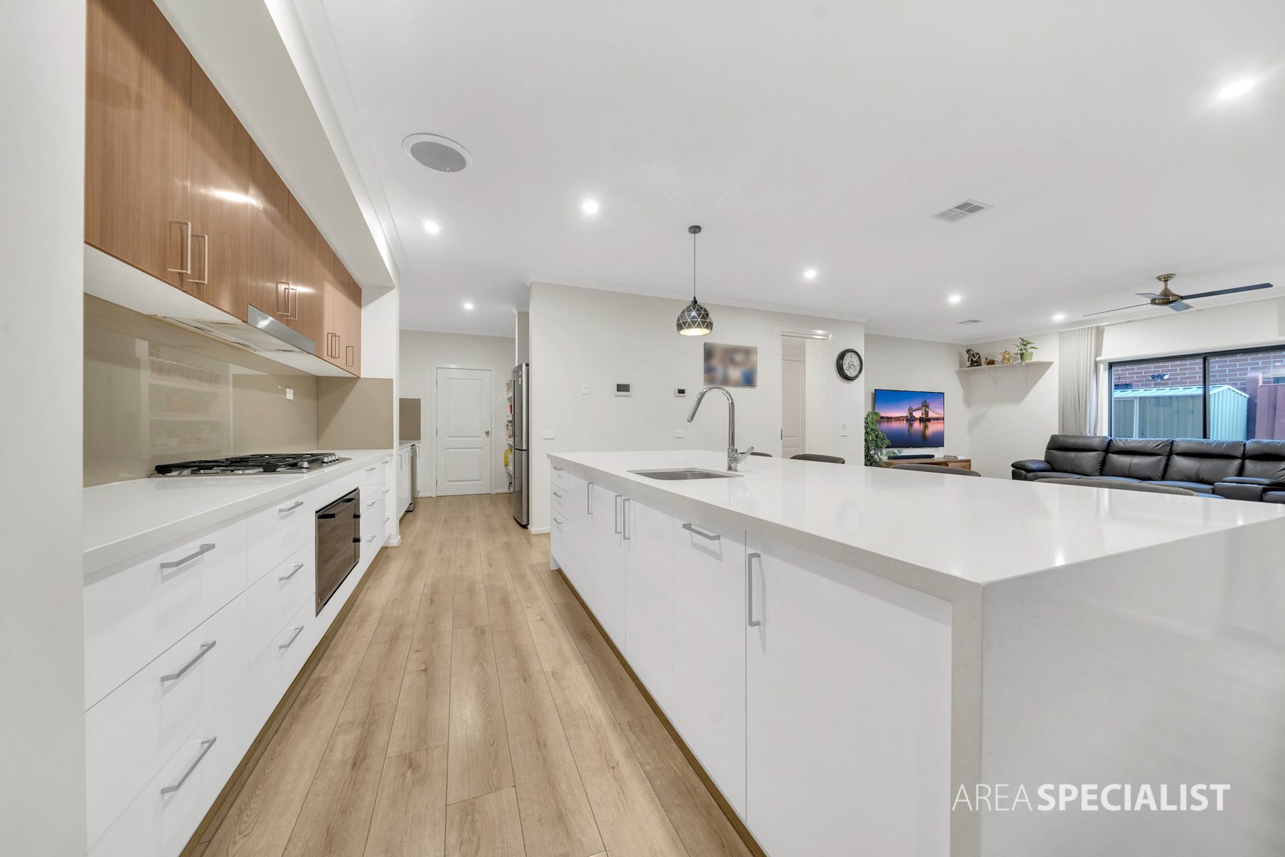 18 Drummond Street, Clyde, VIC 3978, Clyde - Thumbnail 8