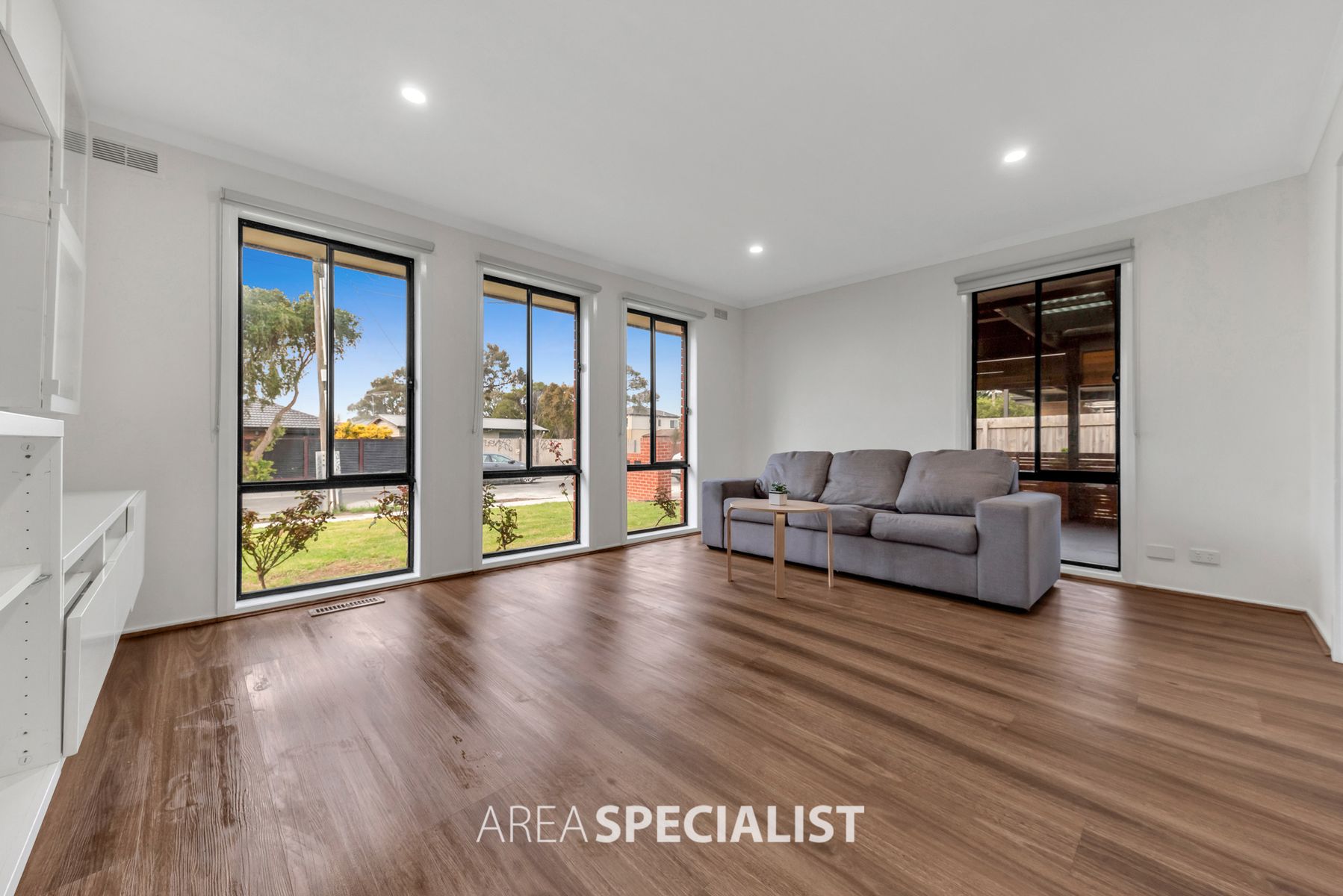 1/8 Ardmore Street, Cranbourne, VIC 3977, Cranbourne - Thumbnail 3
