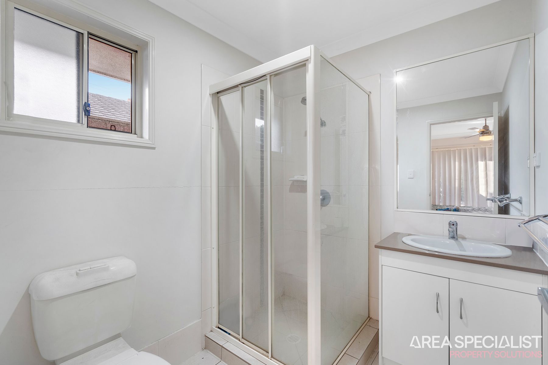 32 Paris Parade, Ormeau, QLD 4208, Ormeau - Thumbnail 8