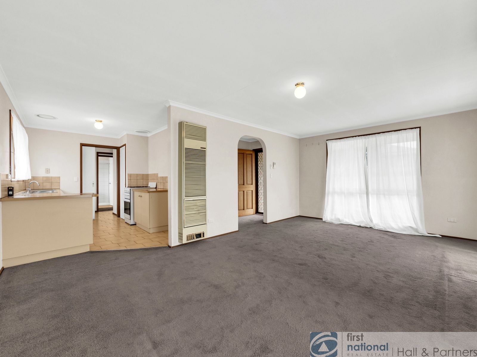 2/288 Gladstone Road, Dandenong North VIC 3175, Dandenong North - Thumbnail 3