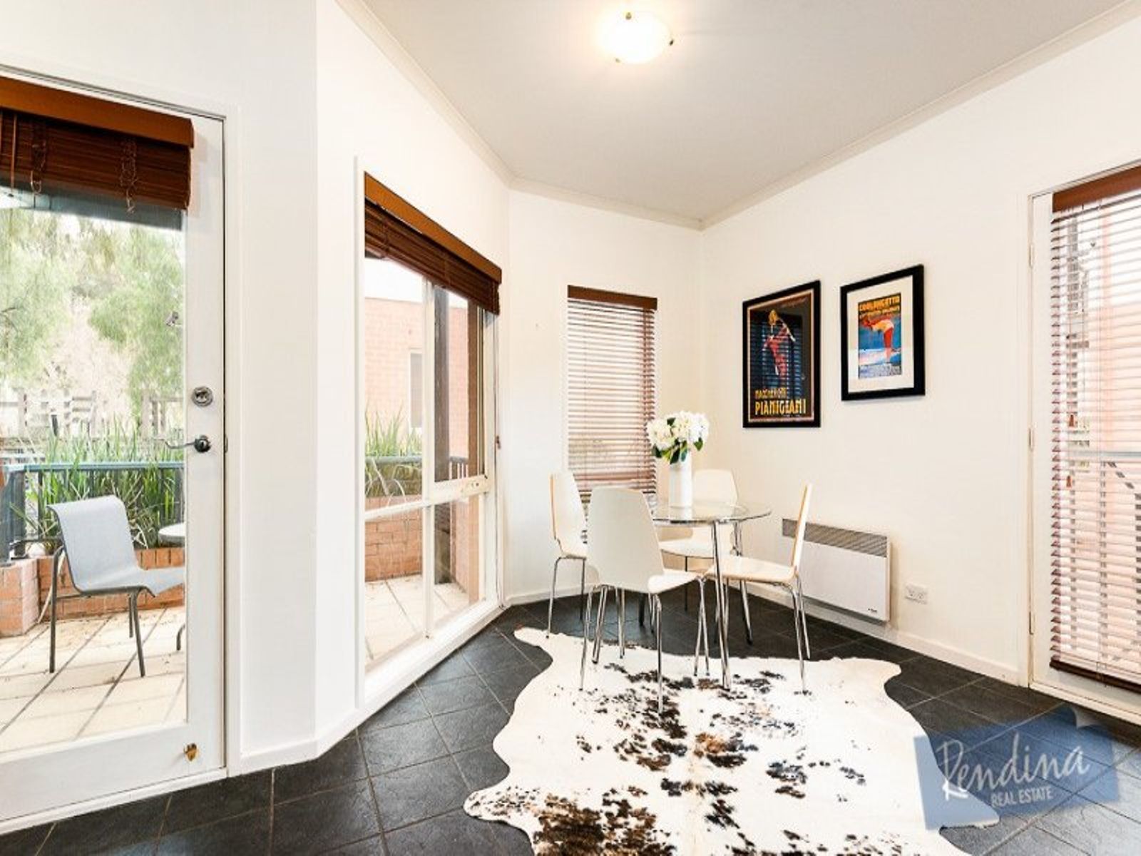 17/8-32 Howlett Street, Kensington - Thumbnail 4