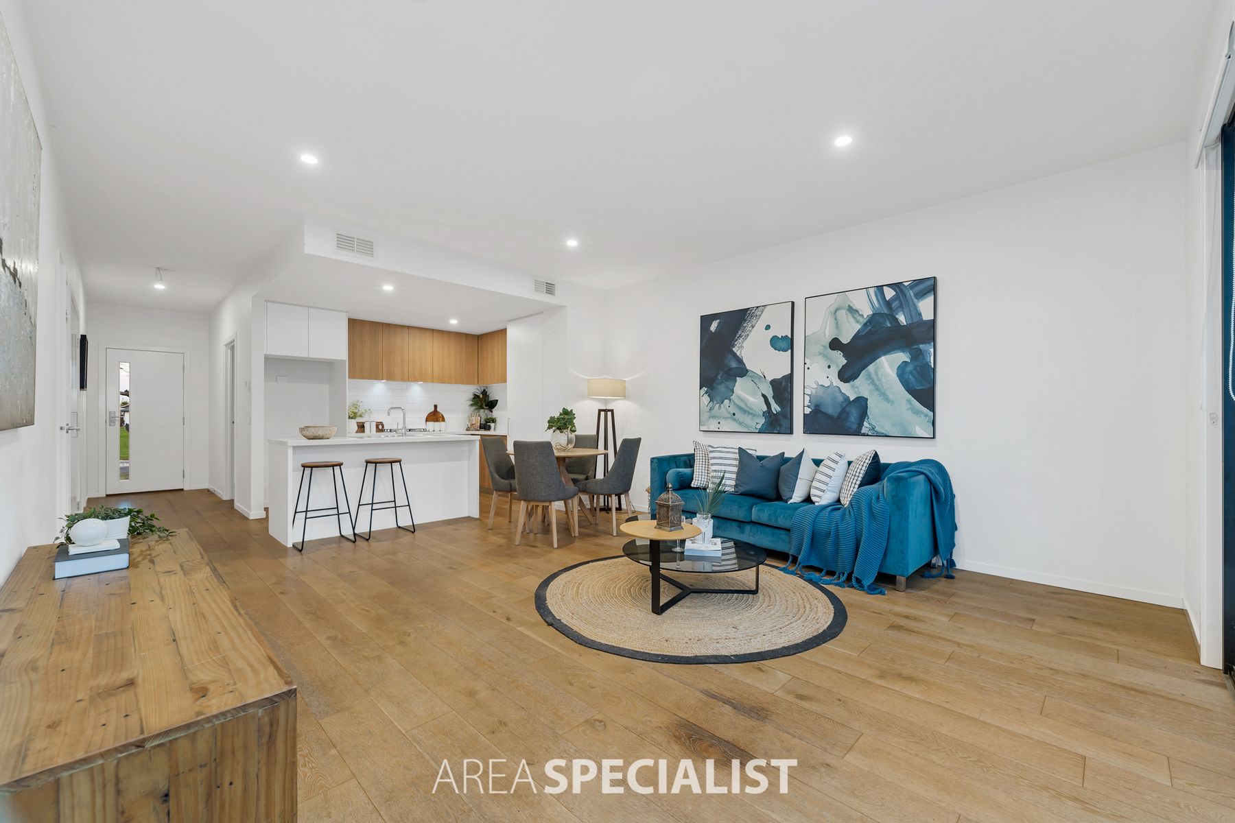 19 Villager Street, Cranbourne East, VIC 3977, Cranbourne East - Thumbnail 2
