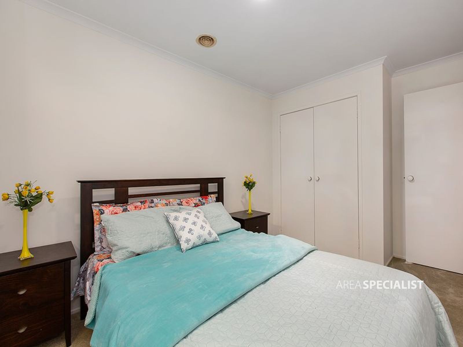 21 Scarborough Drive, Narre Warren South, VIC 3805, Narre Warren South - Thumbnail 8