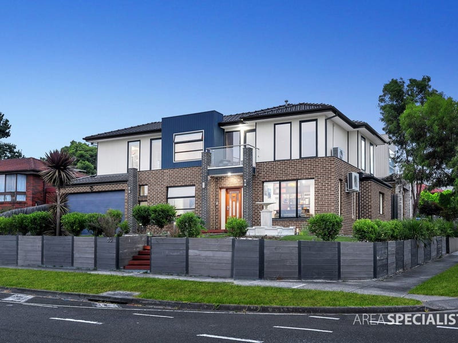 80 Fleetwood Drive, Narre Warren, VIC 3805, Narre Warren - Thumbnail 2