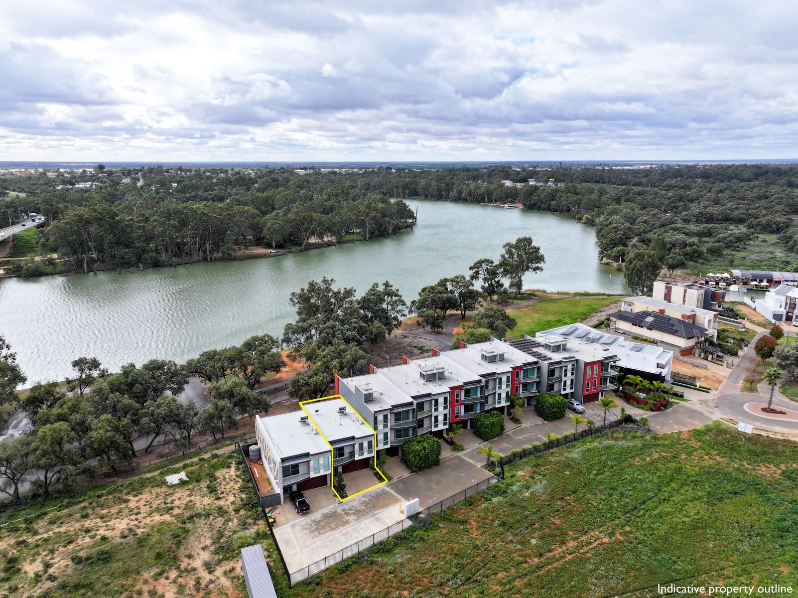 8/31 Dockside Drive, Mildura - Image 1