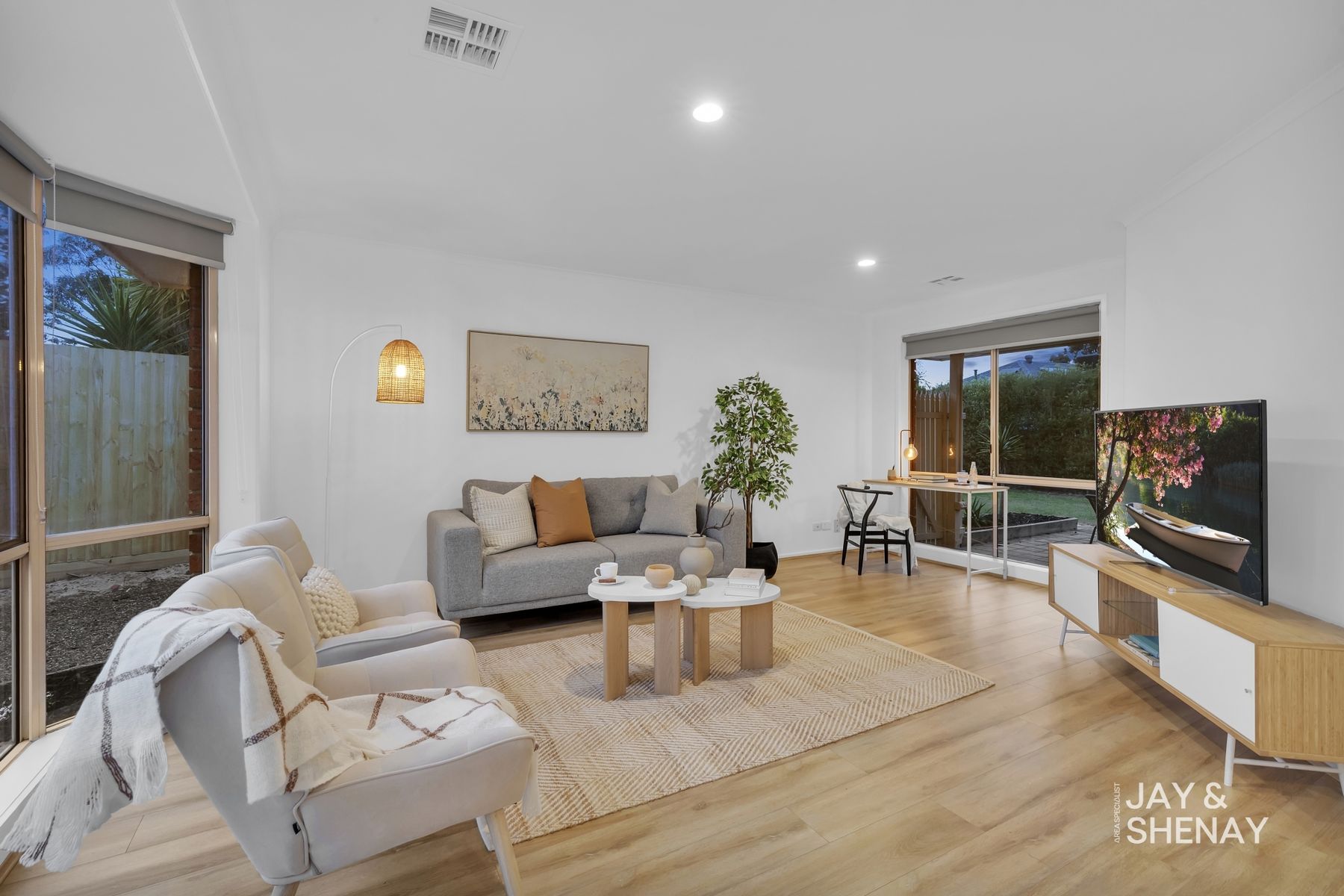 12 Julia Court, Cranbourne North, VIC 3977, Cranbourne North - Thumbnail 2