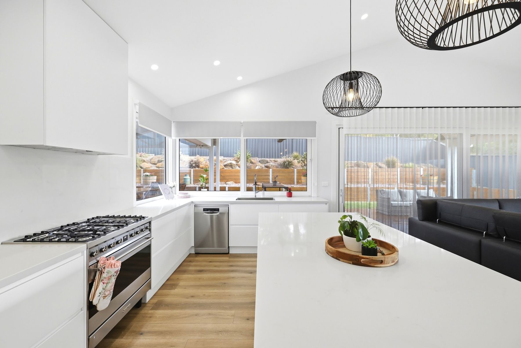 34 Fairway Crescent, Darley VIC 3340, Darley - Thumbnail 2