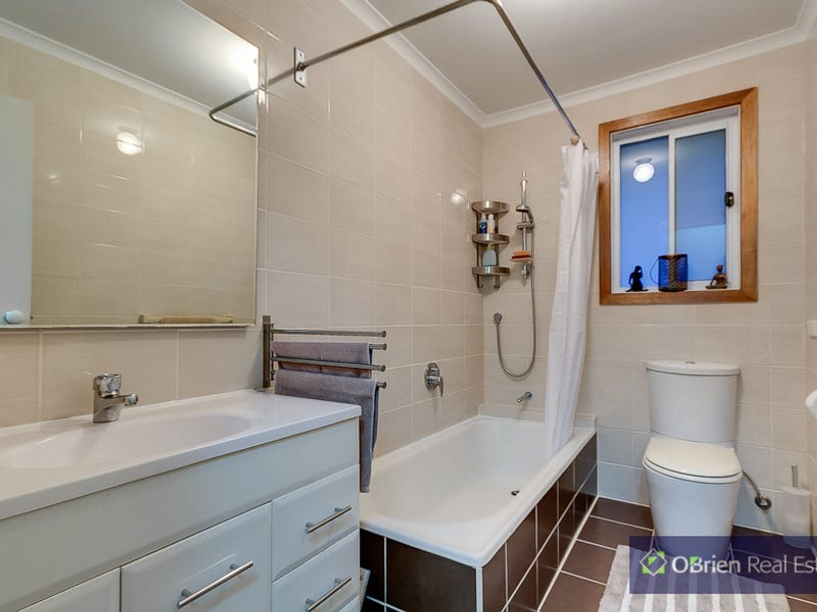 13 Amalfi Drive, Endeavour Hills, VIC 3802, Endeavour Hills - Thumbnail 7