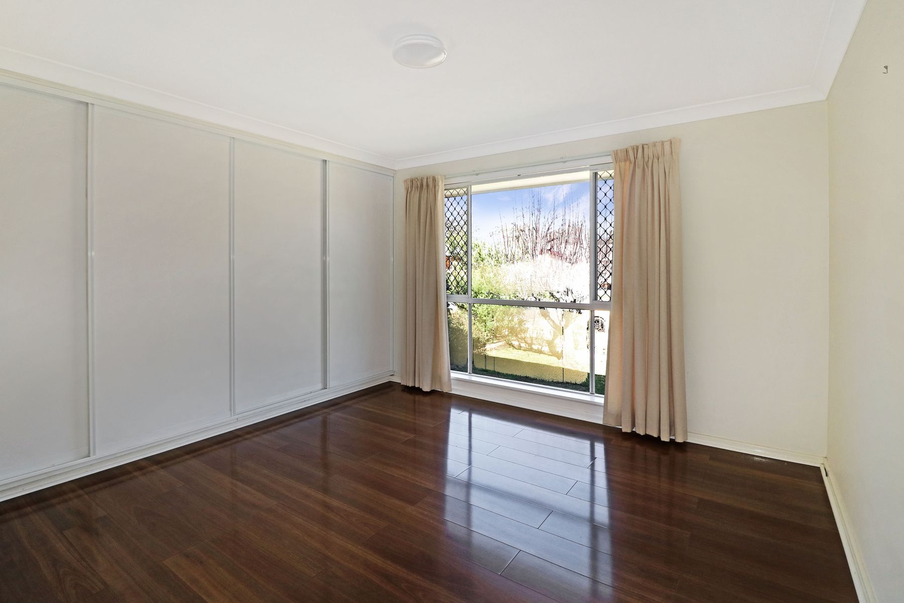 10 Lindsay Avenue, Glen Innes NSW 2370, Glen Innes - Thumbnail 7