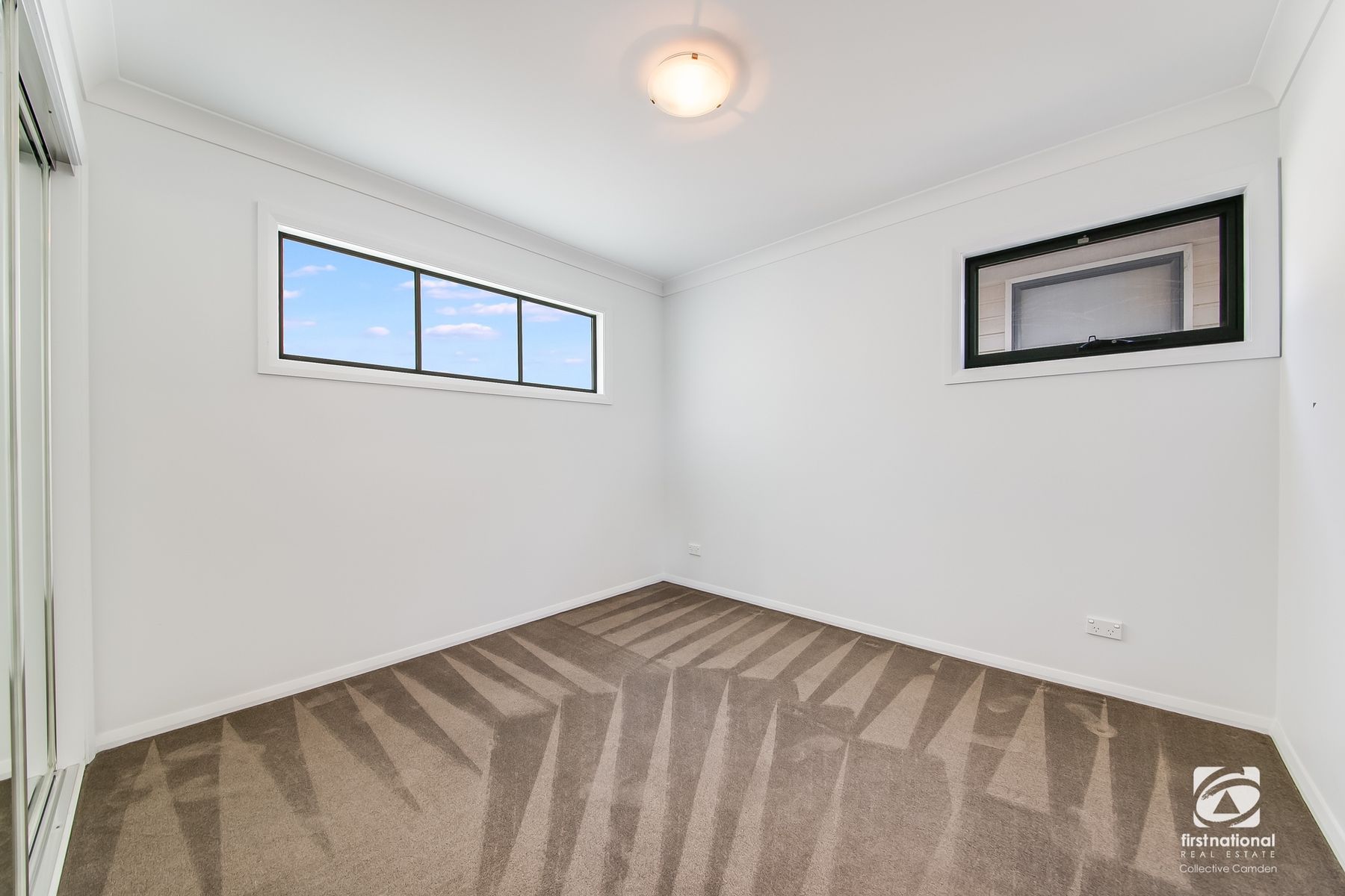 7 Searle Way, Oran Park NSW 2570, Oran Park - Thumbnail 4