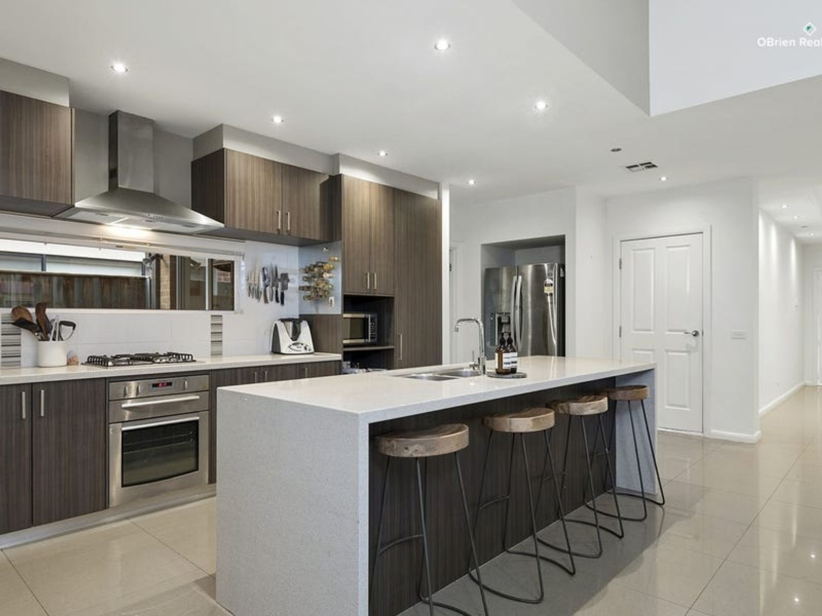 21 Misty Close, Berwick, VIC 3806, Berwick - Thumbnail 2