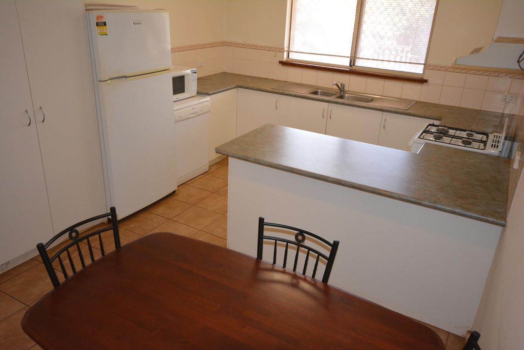 6/11-13 Kingsmill Street, Port Hedland WA 6721, Port Hedland - Thumbnail 5