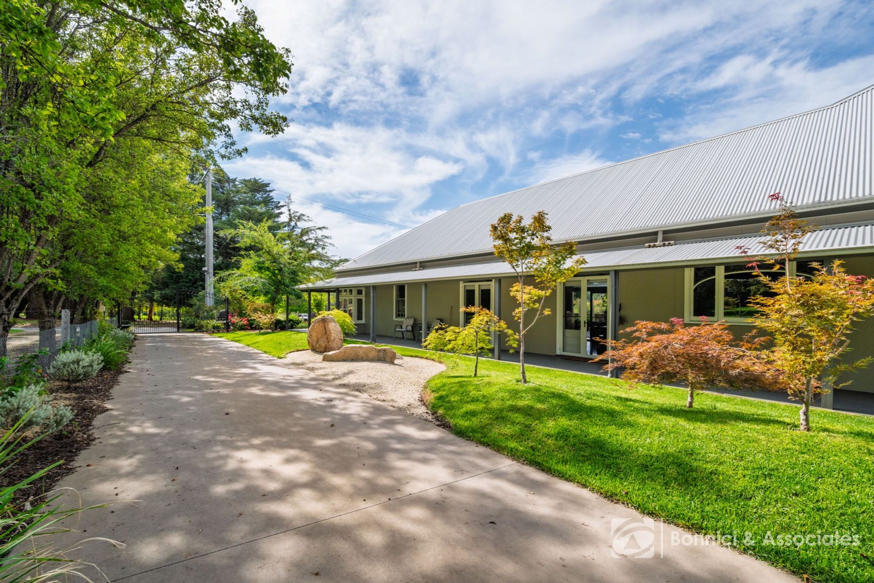 8A Diffey Road, Beechworth - Image 1