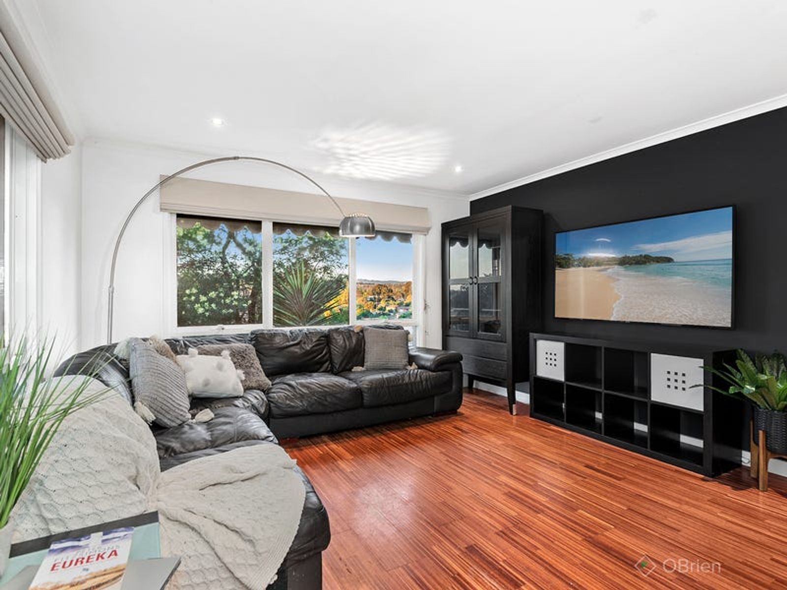 5 Evonne Court, Endeavour Hills, VIC 3802, Endeavour Hills - Thumbnail 2